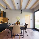 דירה Narusa Lesna Przystan פרומבורק