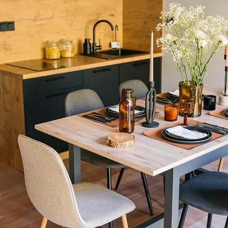 Narusa Lesna Przystan