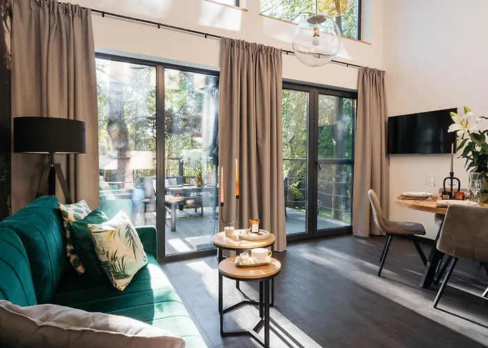 Narusa Lesna Przystan